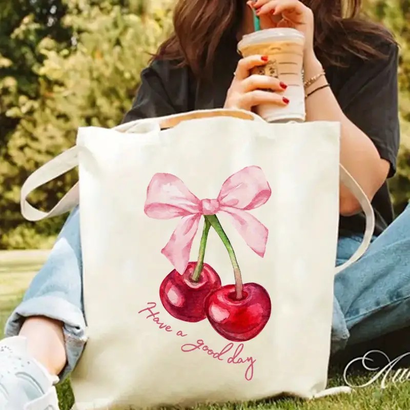 Kiraz Fiyonk Tasarımlı Kanvas  - Tote Bag Canvas Print incelemesi ve fiyatı