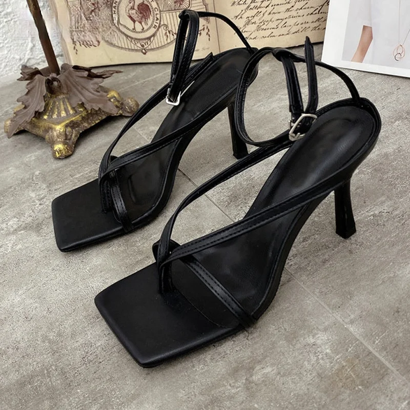 Gladyatör Sandalet Yüksek Topu - Street Fashion Look incelemesi ve fiyatı