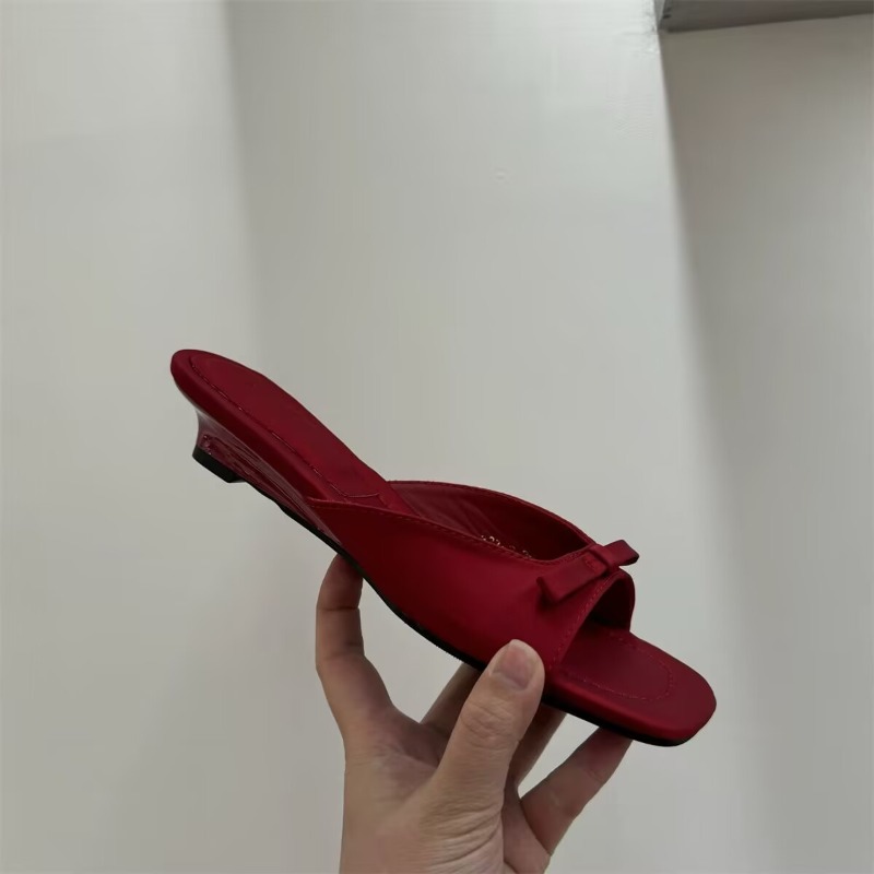 2026 Yeni Terlik Mules Düşük Y - Street Fashion Look incelemesi ve fiyatı